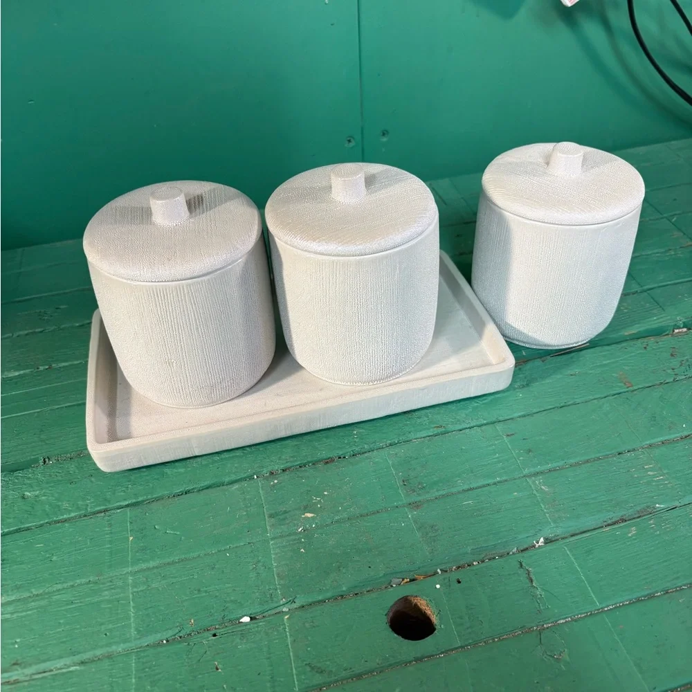 Elegant White Bath Storage Set